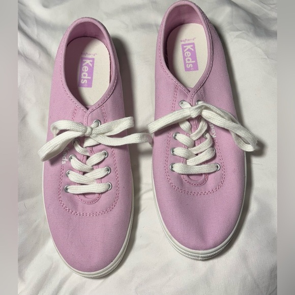 Keds Women's Lilac Breezie Canvas Oxford Casual Tennis/ Sneaker - Picture 2 of 8